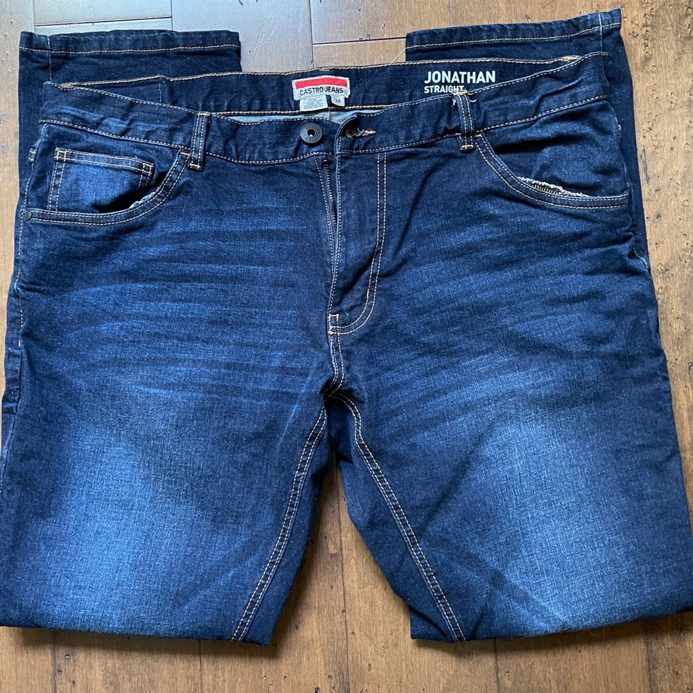 Castro Jeans Jonathan Men’s Straight Leg Jean sz38